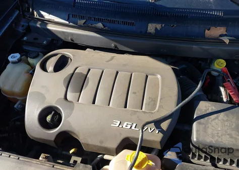 2015 Dodge Journey Sxt z USA, uszkodzony, nr VIN 3C4PDCBG4FT610414